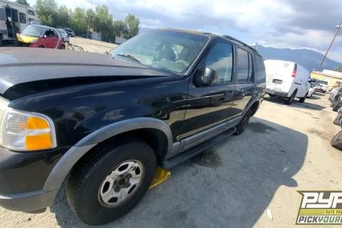 Photo of 2003 Ford Explorer