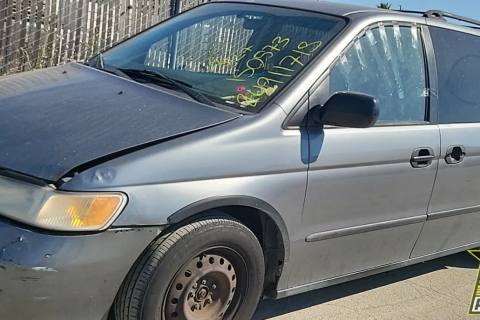 Photo of 1999 Honda Odyssey