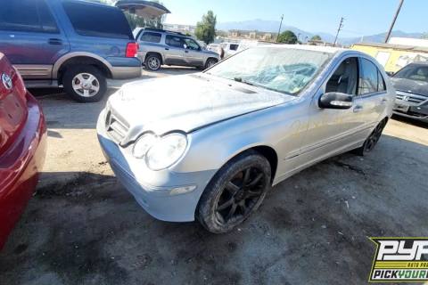 Photo of 2003 Mercedes-Benz C230