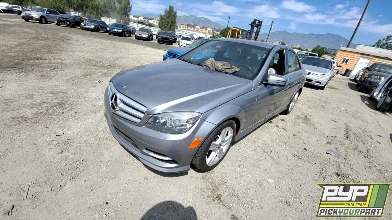 Photo of 2011 Mercedes-Benz C300