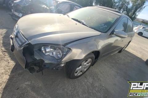 Photo of 2003 Nissan Altima