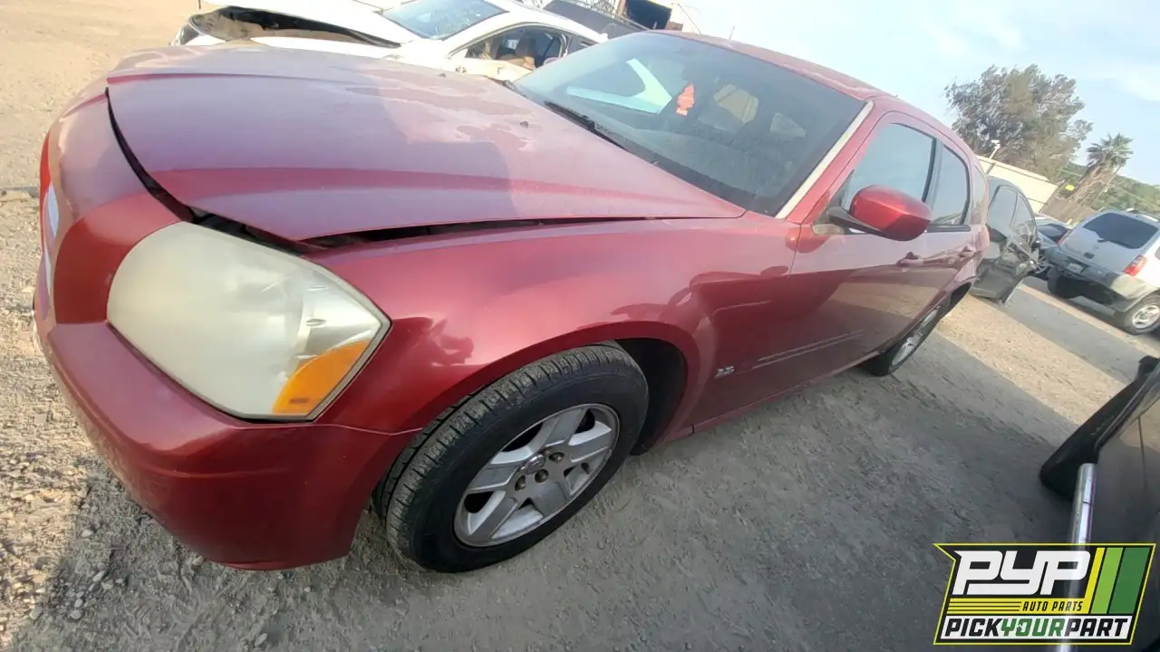 Photo of 2006 Dodge Magnum