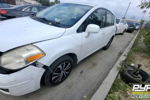 Photo of 2011 Nissan Versa
