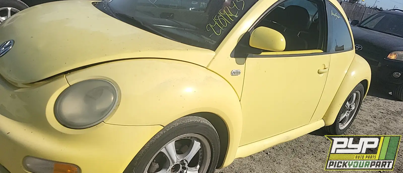 Photo of 1999 Volkswagen Beetle