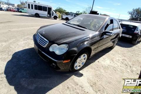 Photo of 2005 Mercedes-Benz C240