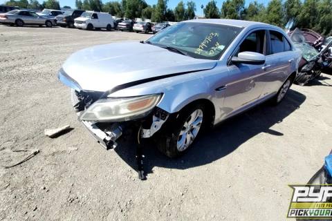 Photo of 2011 Ford Taurus