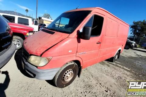 Photo of 2004 Dodge Sprinter 2500
