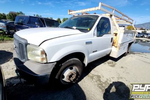 Photo of 2005 Ford F-350