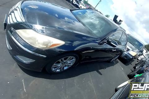 Photo of 2012 Hyundai Genesis