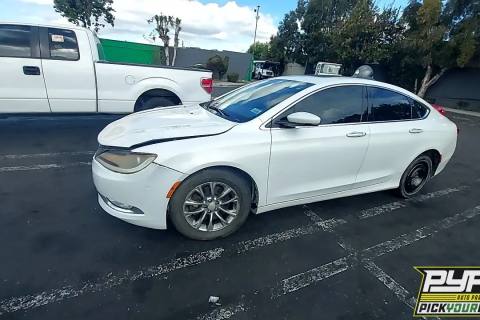 Photo of 2015 Chrysler 200
