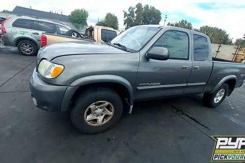 Photo of 2004 Toyota Tundra
