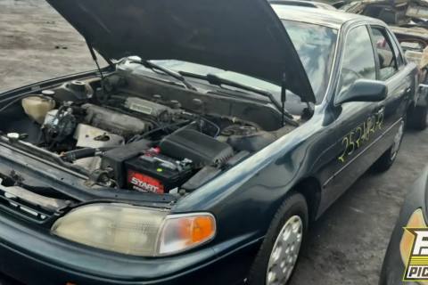 Photo of 1995 Toyota Camry