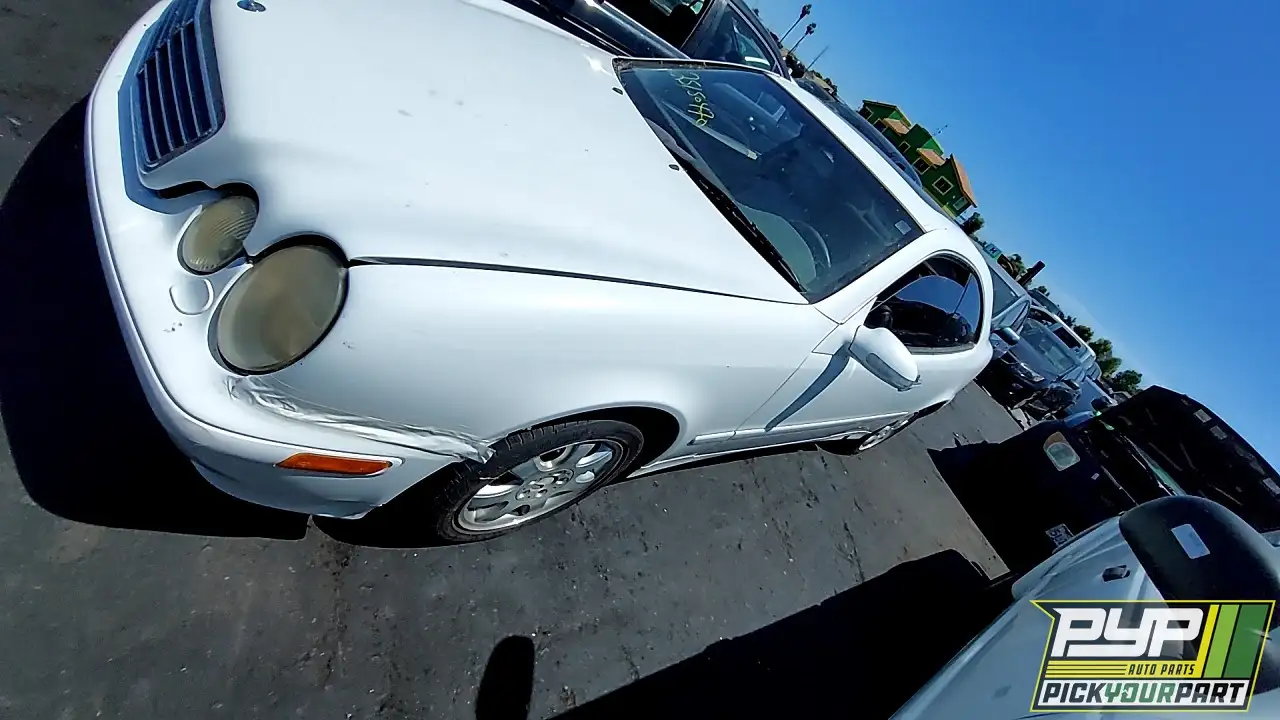 Photo of 2001 Mercedes-Benz Clk320