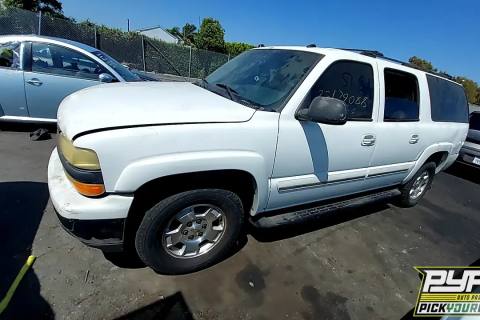 Photo of 2004 Chevrolet Suburban 1500