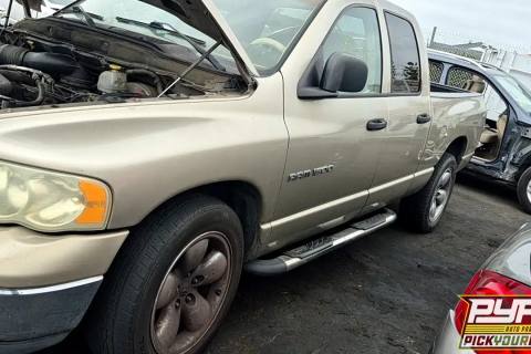 Photo of 2003 Dodge Ram 1500