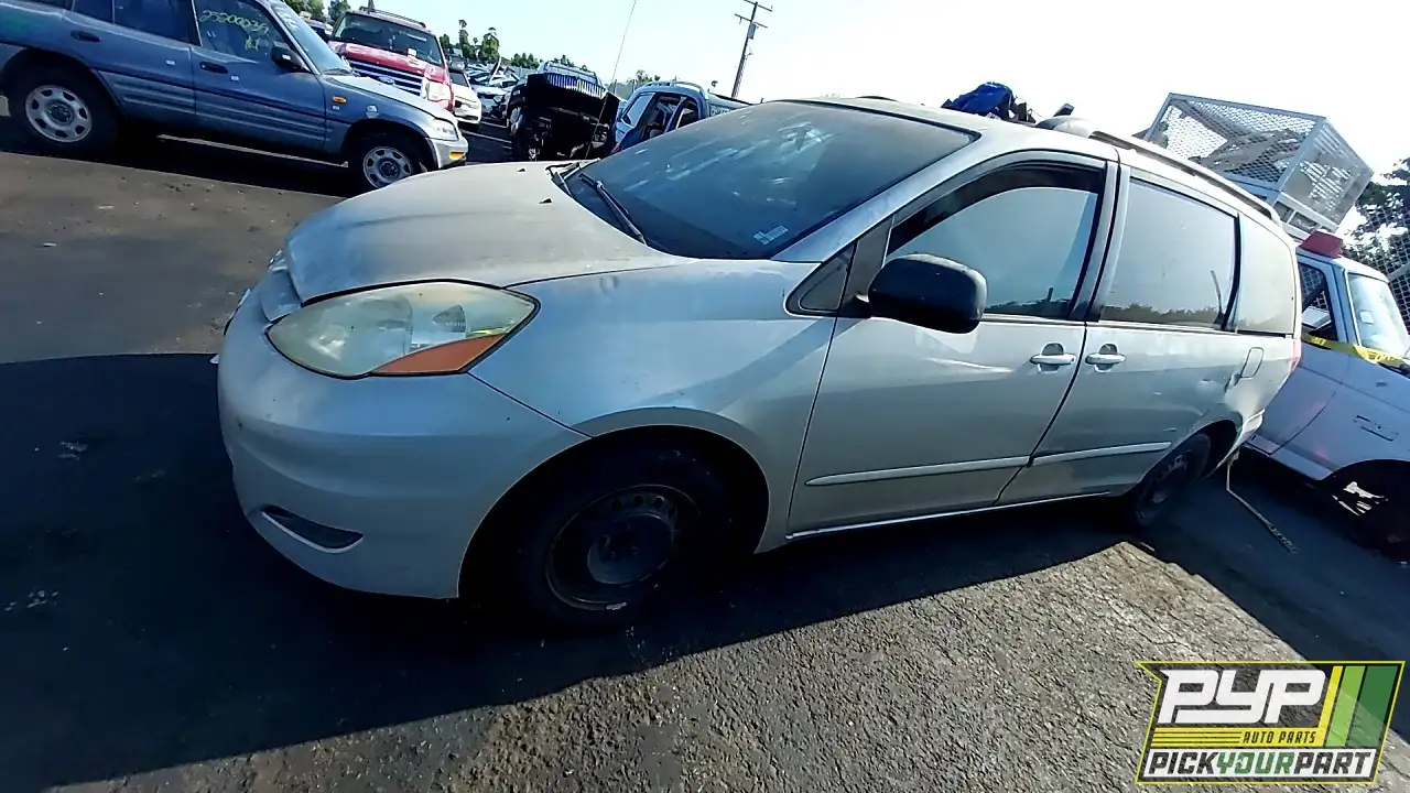 Photo of 2007 Toyota Sienna