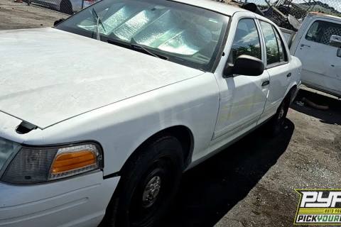 Photo of 2011 Ford Crown Victoria