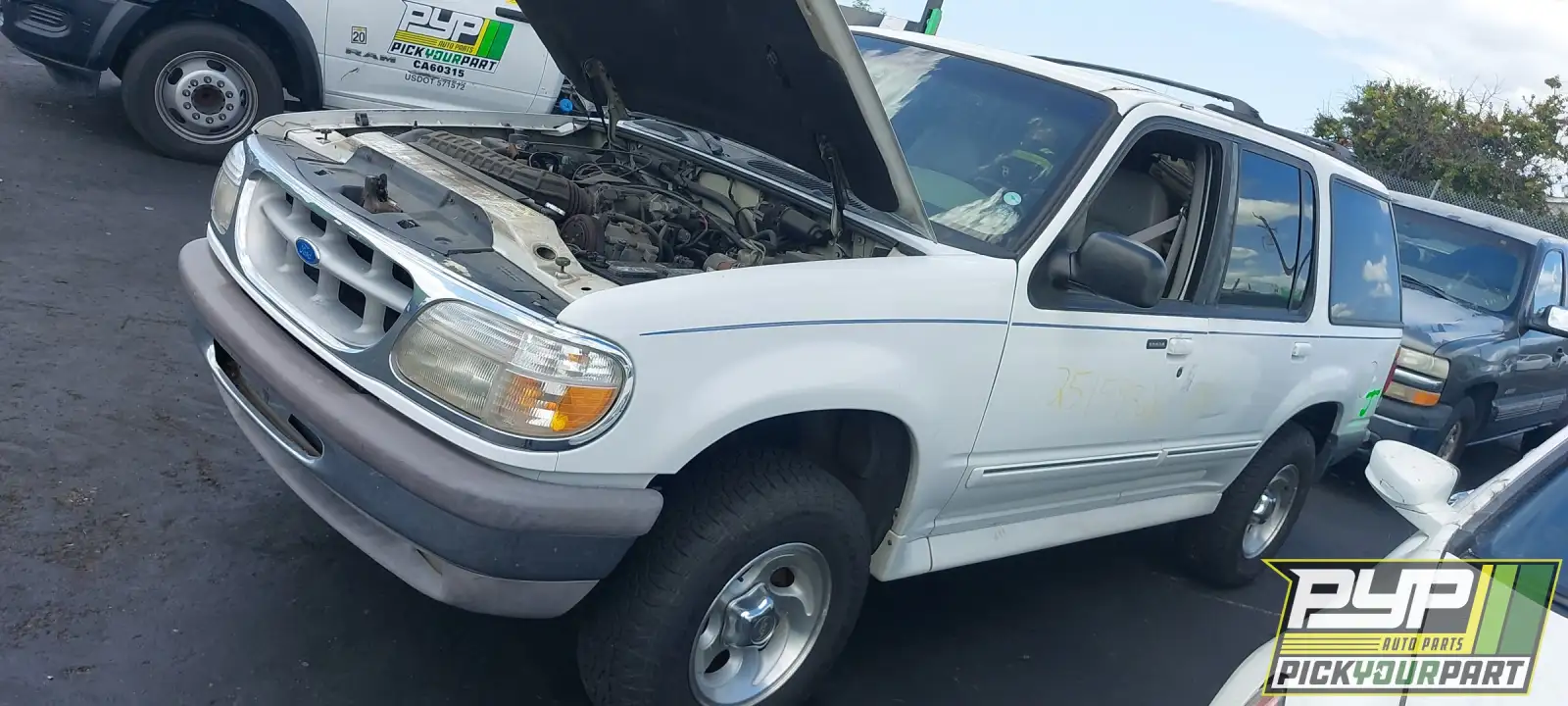 Photo of 1996 Ford Explorer