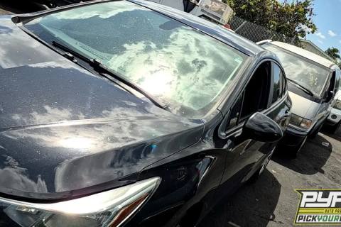 Photo of 2017 Chevrolet Cruze