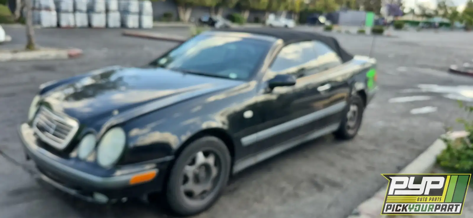 Photo of 1999 Mercedes-Benz Clk320