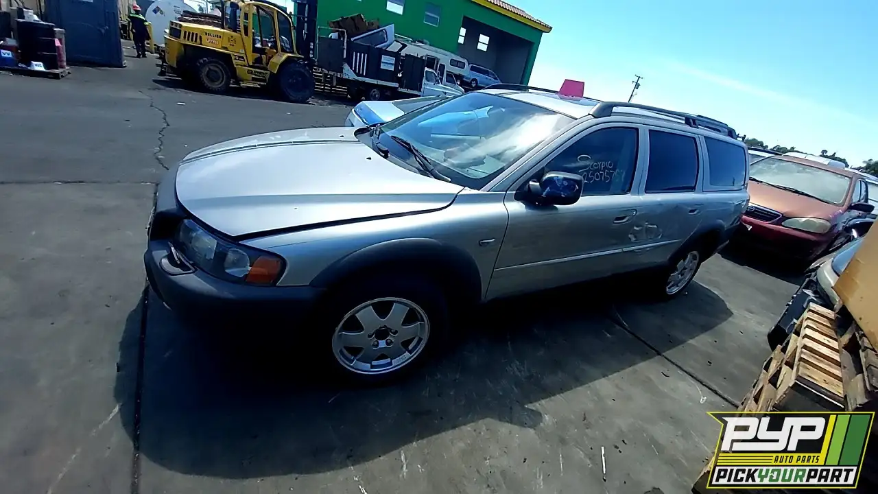 Photo of 2004 Volvo Xc70