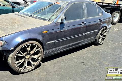 Photo of 2002 Bmw 325I