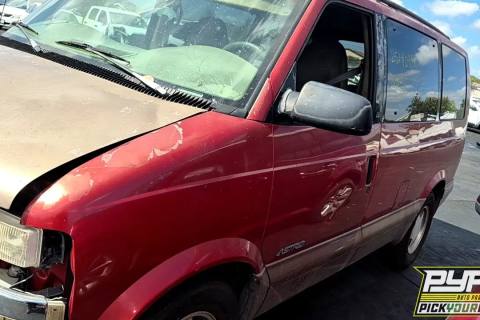 Photo of 2000 Chevrolet Astro