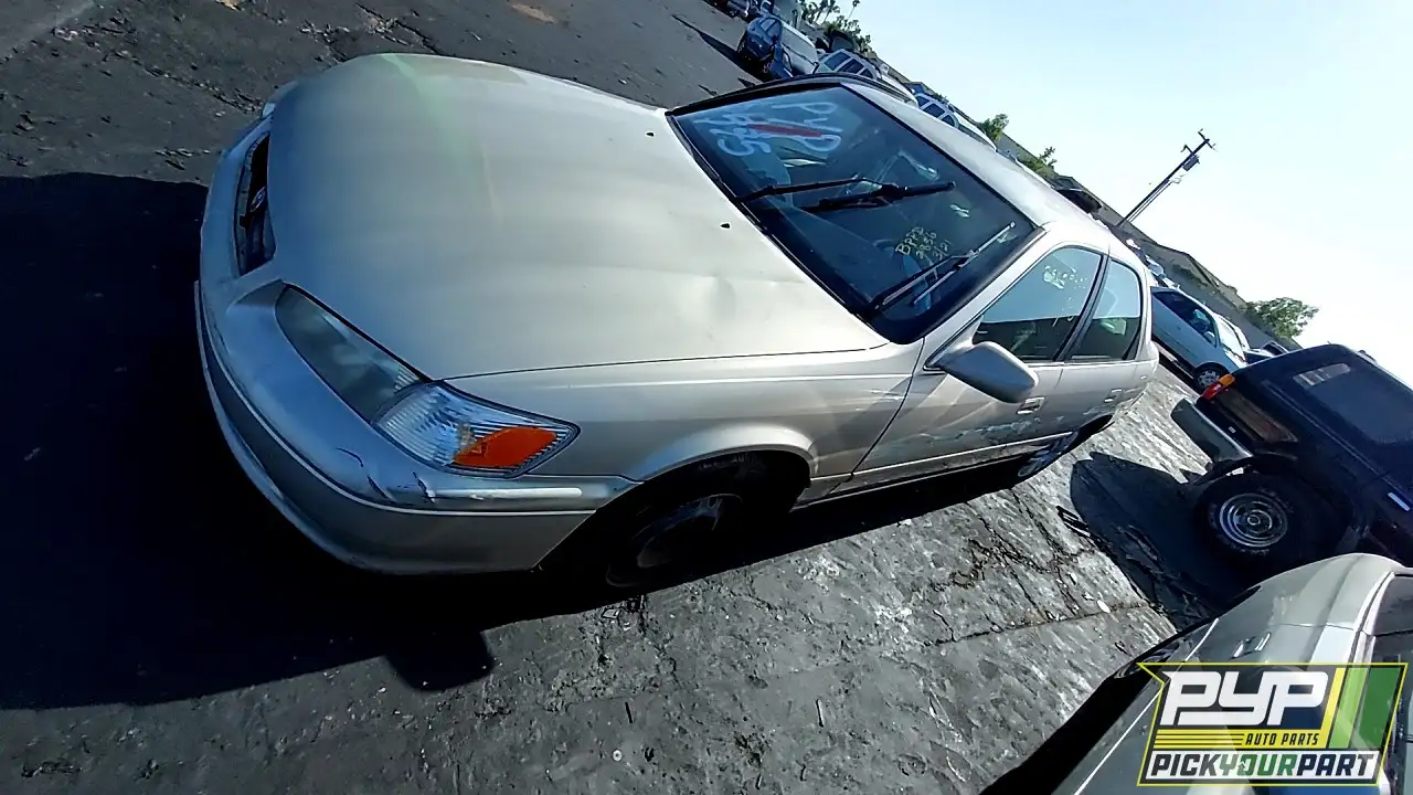 Photo of 2000 Toyota Camry