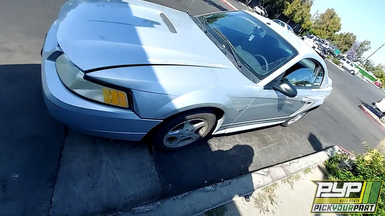 Photo of 2000 Ford Mustang