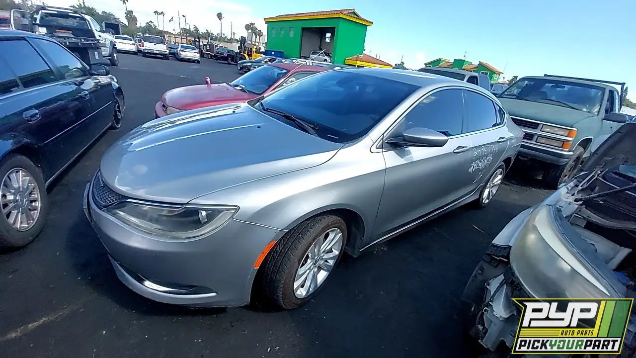 Photo of 2015 Chrysler 200