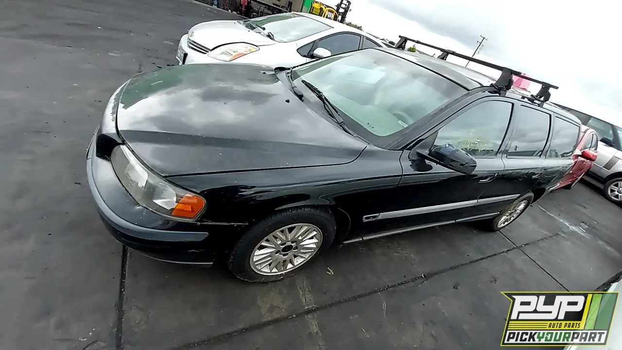 Photo of 2004 Volvo V70