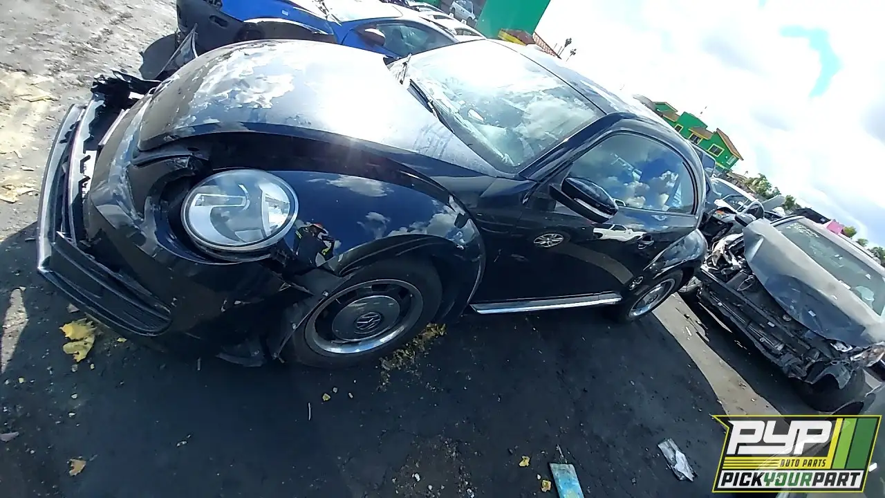 Photo of 2015 Volkswagen Beetle