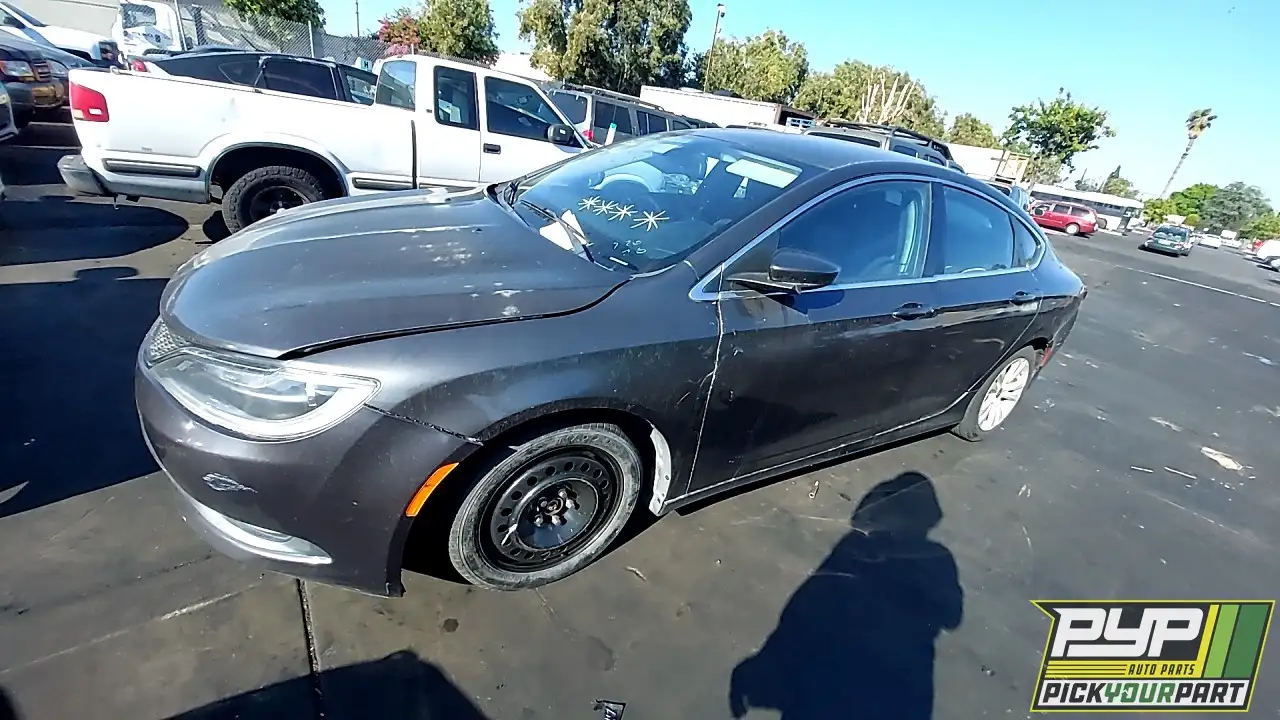Photo of 2015 Chrysler 200