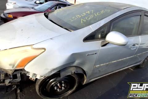 Photo of 2014 Toyota Prius V