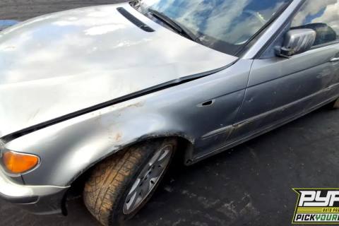 Photo of 2004 Bmw 325I