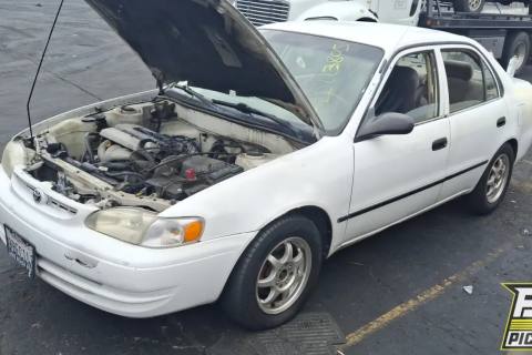 Photo of 1999 Toyota Corolla