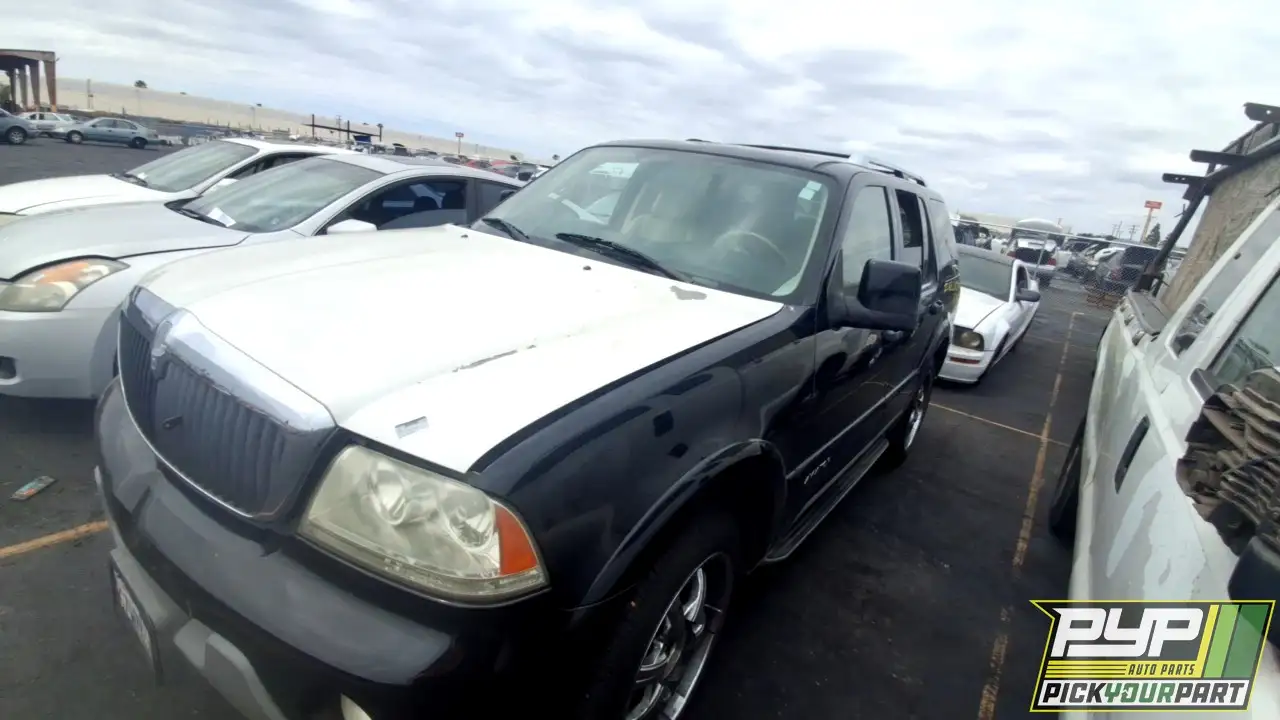 Photo of 2005 Lincoln Aviator