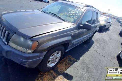Photo of 2004 Jeep Grand Cherokee