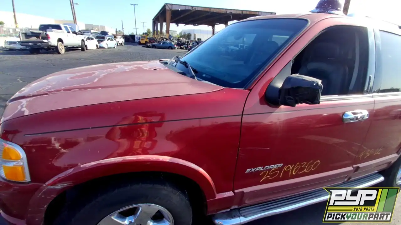Photo of 2004 Ford Explorer