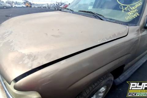 Photo of 2004 Chevrolet Tahoe