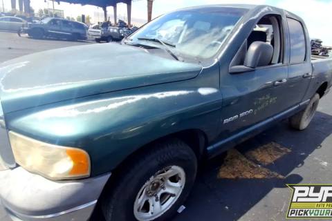 Photo of 2002 Dodge Ram 1500