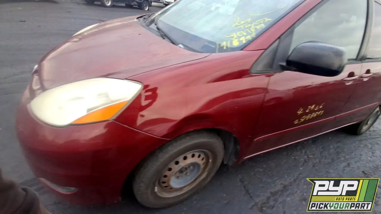 Photo of 2009 Toyota Sienna