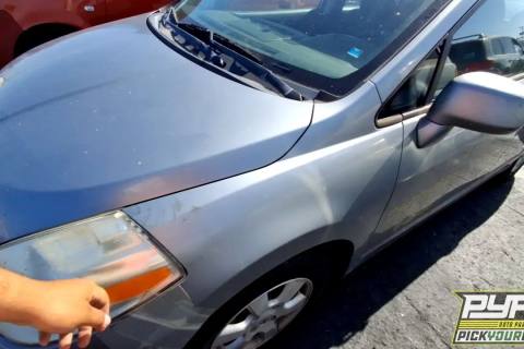 Photo of 2009 Nissan Versa