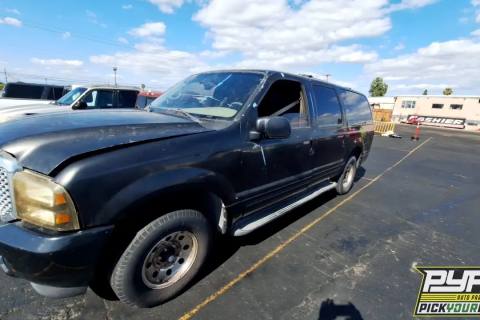 Photo of 2001 Ford Excursion