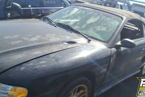 Photo of 1998 Ford Mustang