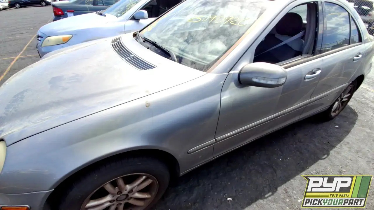 Photo of 2004 Mercedes-Benz C240