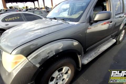 Photo of 2005 Nissan Pathfinder