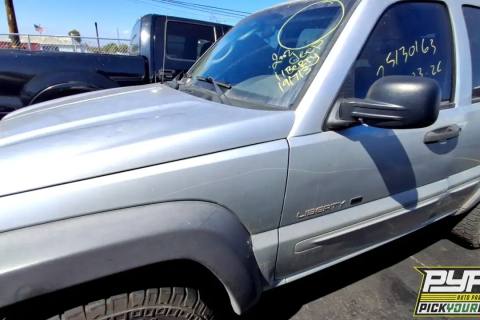 Photo of 2002 Jeep Liberty