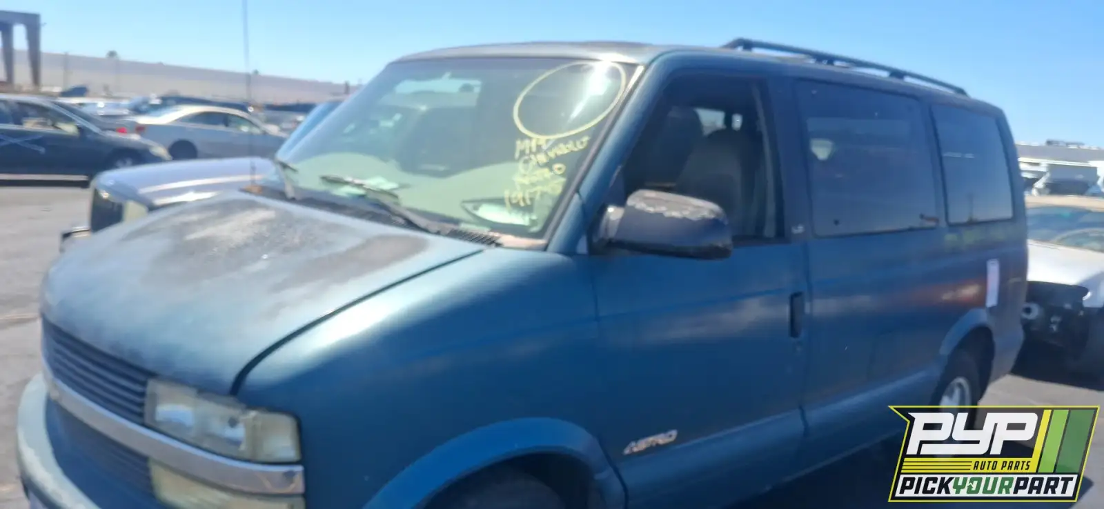 Photo of 1999 Chevrolet Astro