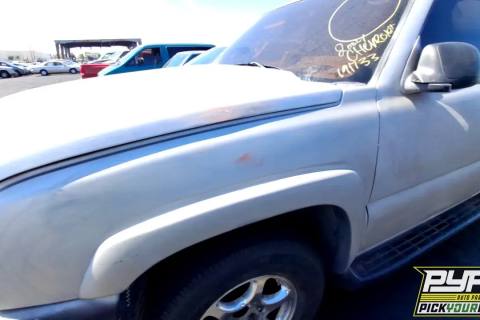 Photo of 2004 Chevrolet Tahoe